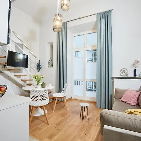 Pola Old Town - Kazimierz Краков